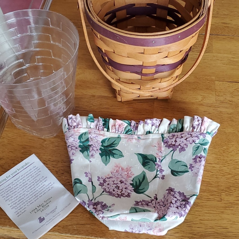 Longaberger 1994 May Series lilac basket - Picture 2 of 13